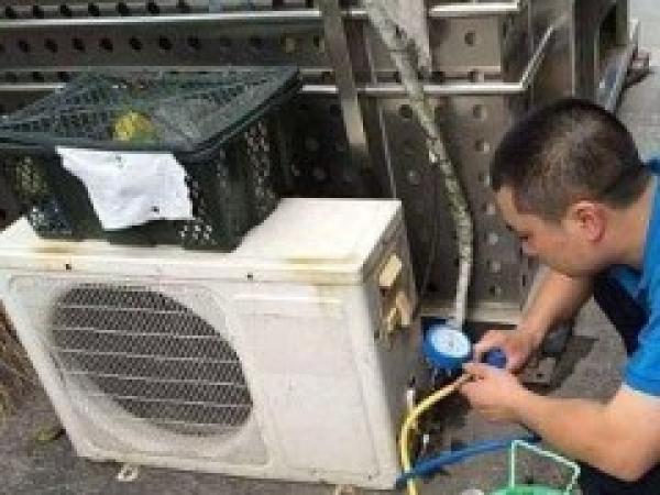 海淀区苏州街空调维修 加氟 清洗